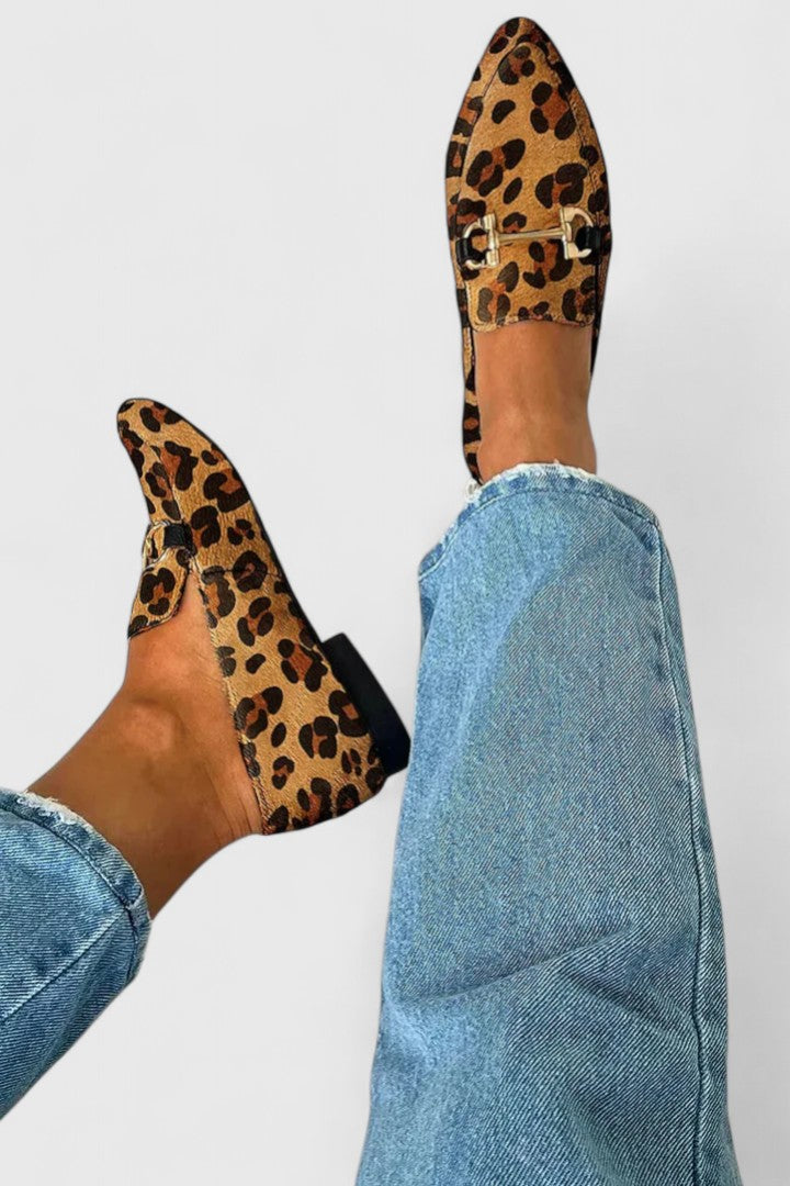 Elegant Leopard Print Loafers