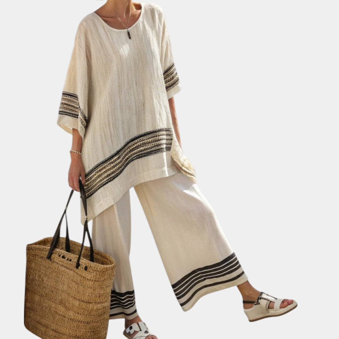 Mariella | Elegant Black Striped Top and Flowy Pants