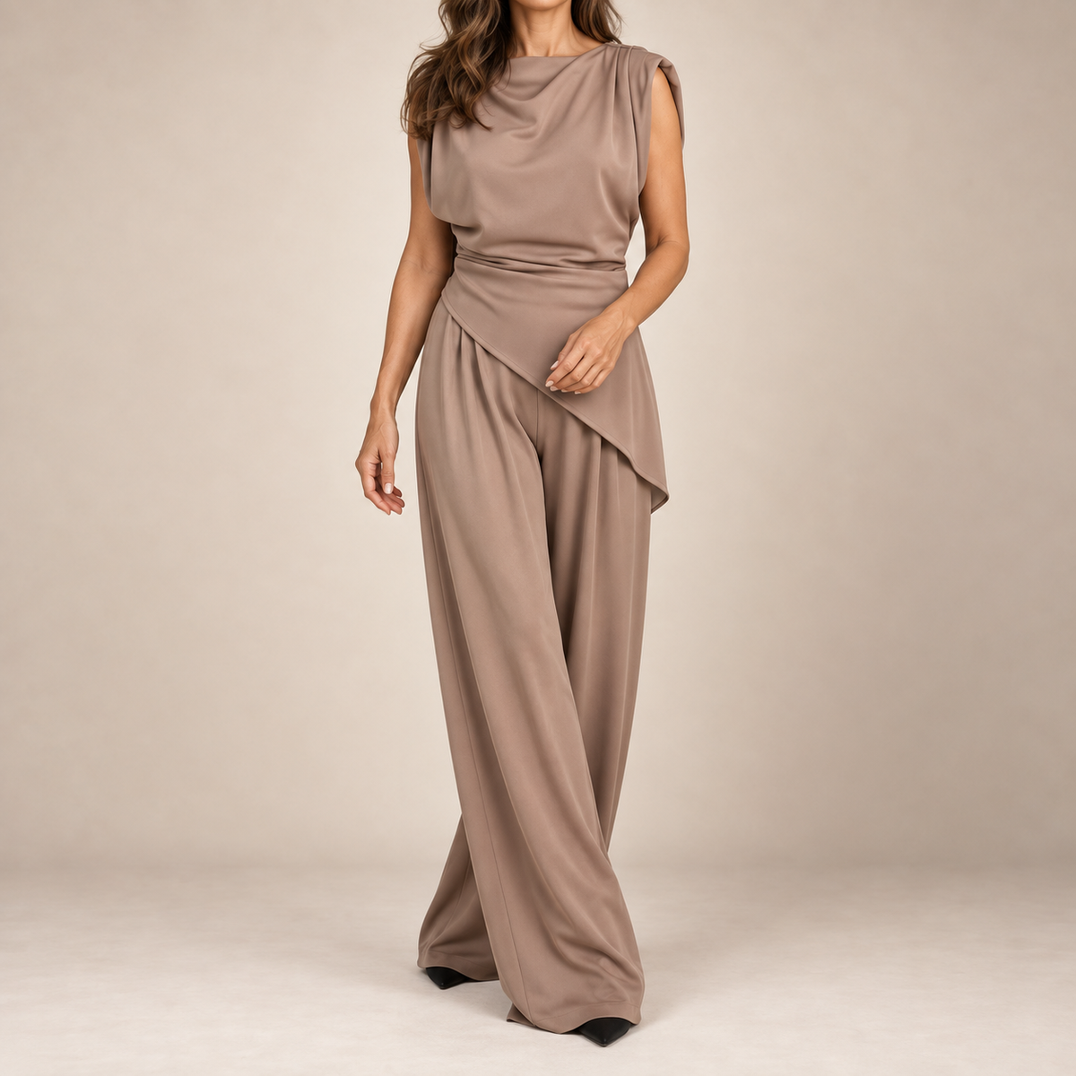 Hazel | Elegant Two-Piece Set with Asymmetric Top and Wide-Leg Pants