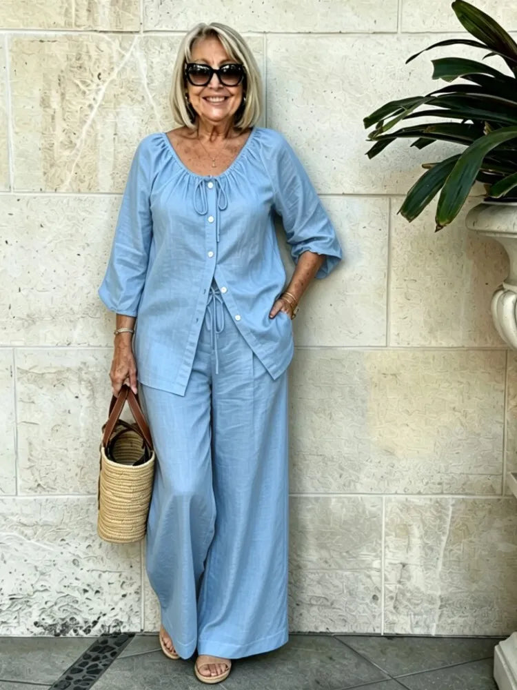 Valeria set in sky blue