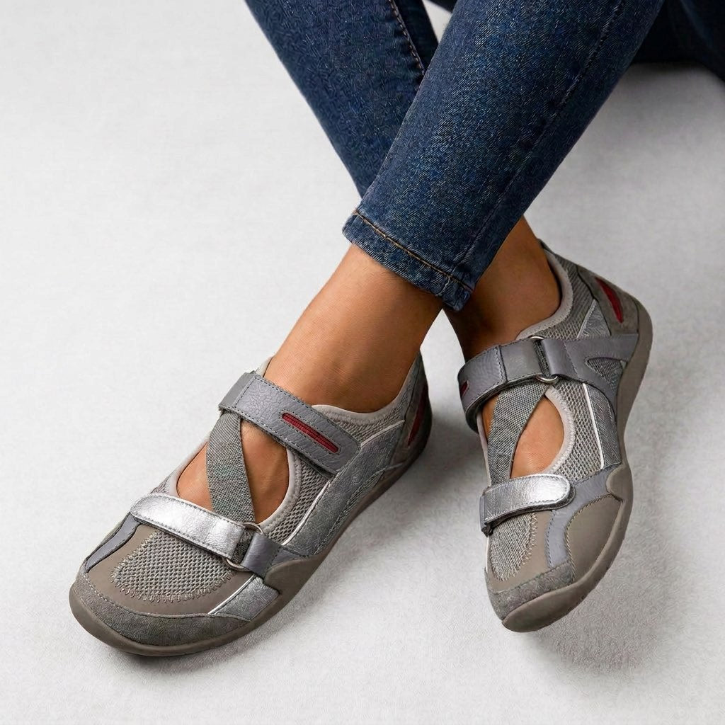 Comfort-Walk Mesh Sneakers